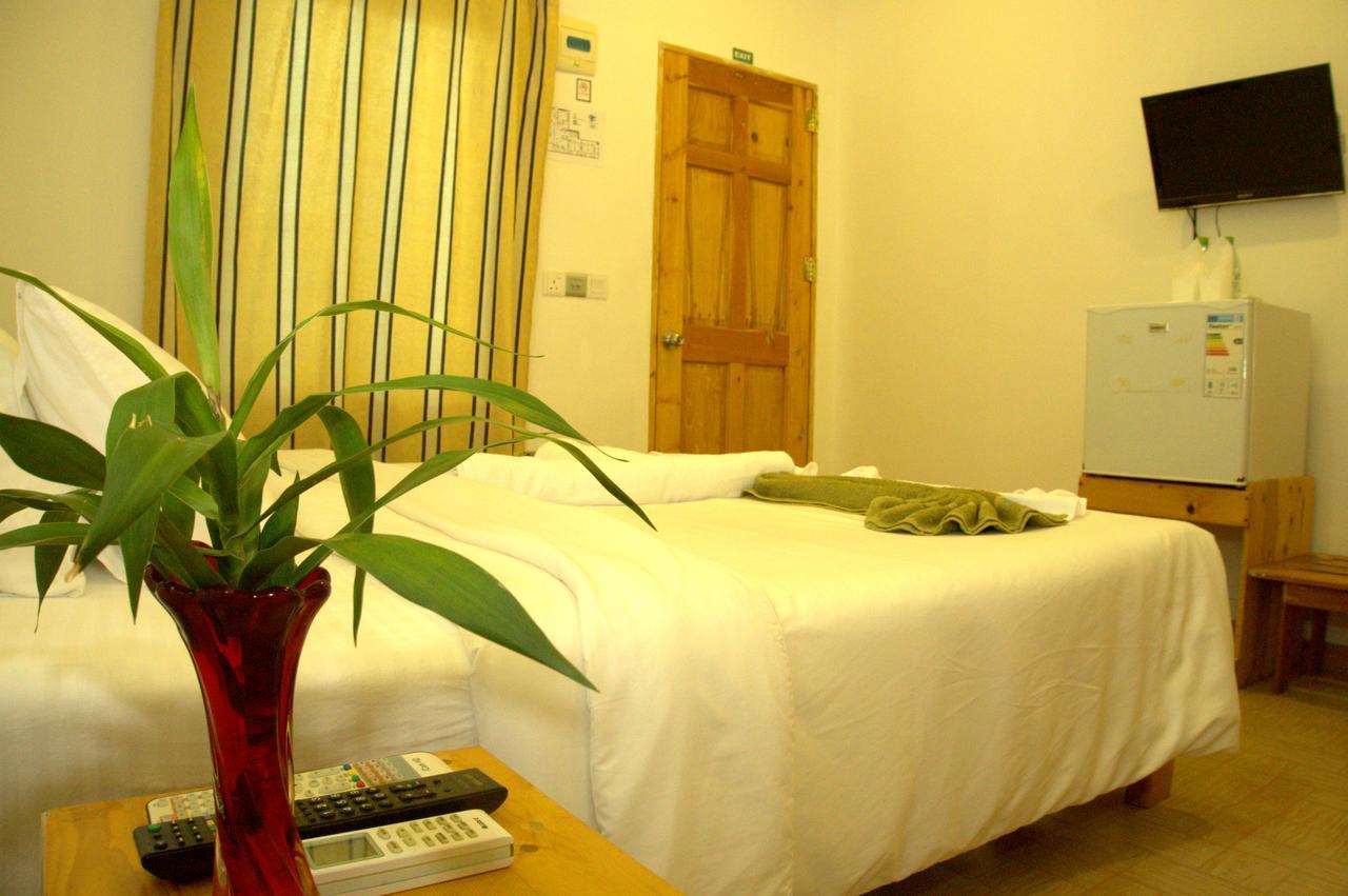 Zeestar Inn Maafushi Ngoại thất bức ảnh